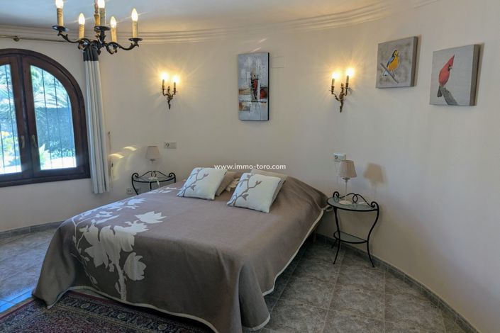 Image No.33-4 Bed Villa for sale