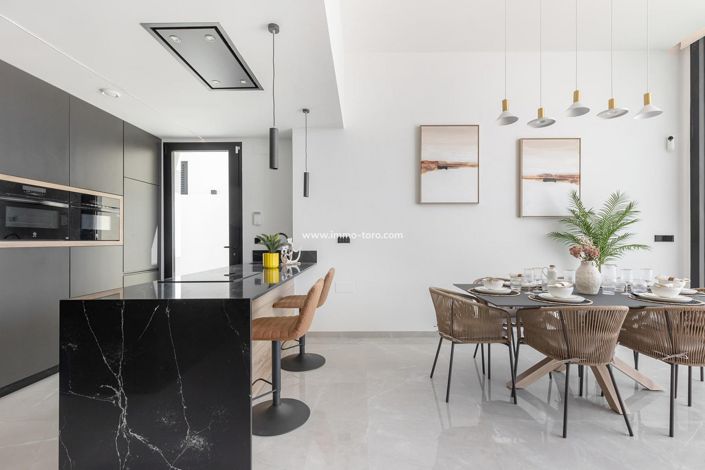 Image No.28-3 Bed Villa for sale