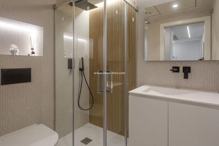 Image No.36-2 Bed Bungalow for sale