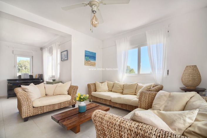 Image No.17-5 Bed Villa for sale