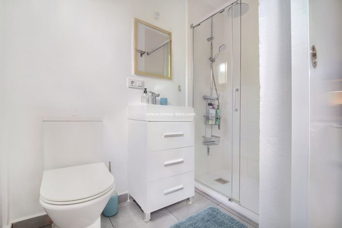 Image No.6-5 Bed Villa for sale