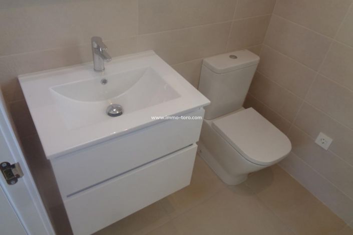 Image No.24-4 Bed Villa for sale