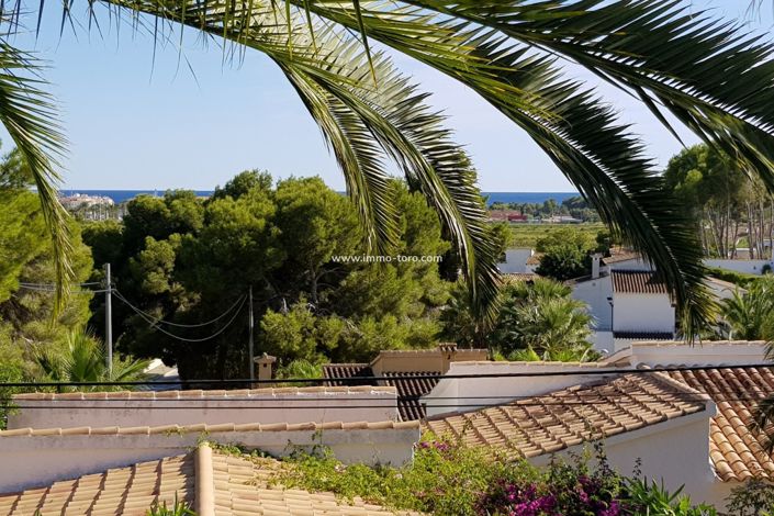 Image No.2-3 Bed Property for sale