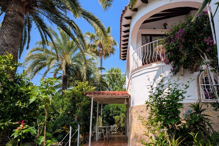 Image No.34-3 Bed Property for sale