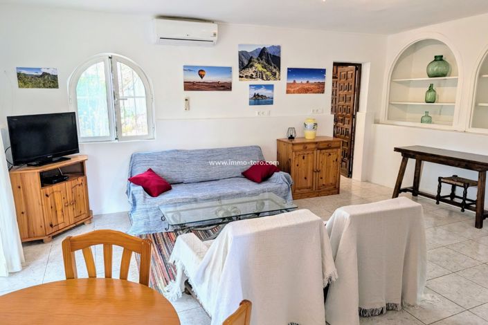 Image No.39-3 Bed Property for sale