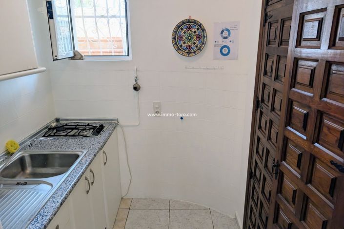 Image No.44-3 Bed Property for sale