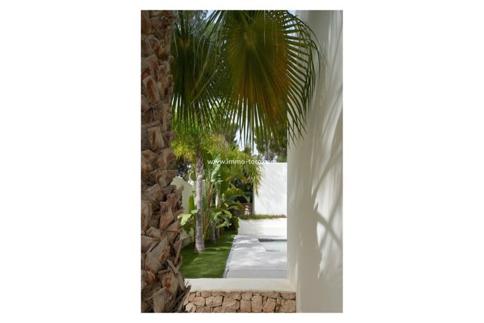 Image No.25-5 Bed Villa for sale