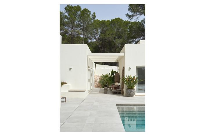 Image No.28-5 Bed Villa for sale