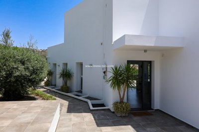 El Toro Urbanismo Costa Blanca SL most sold property