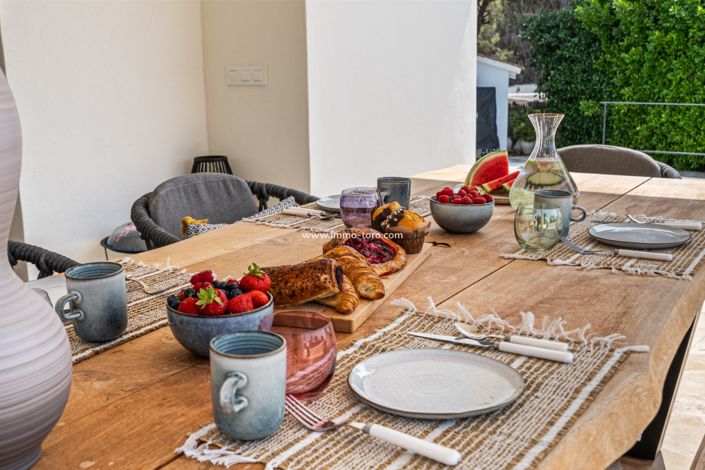 Image No.15-4 Bed Villa for sale