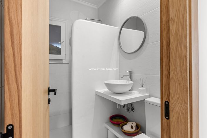 Image No.5-4 Bed Villa for sale