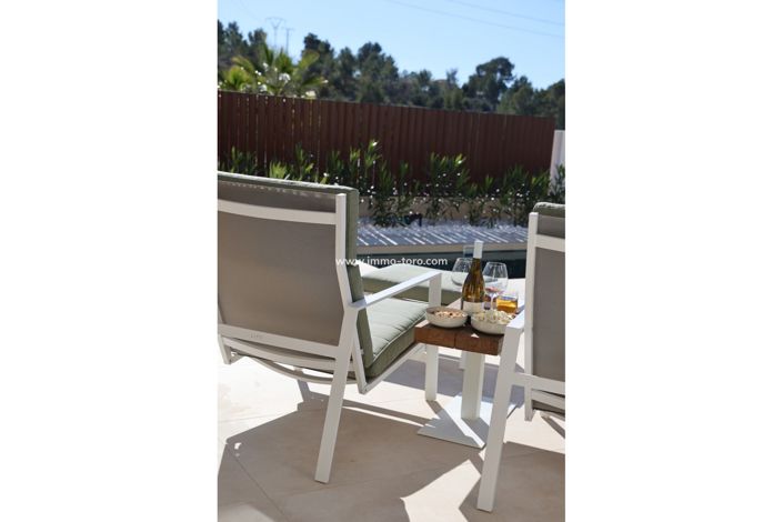 Image No.18-2 Bed Villa for sale