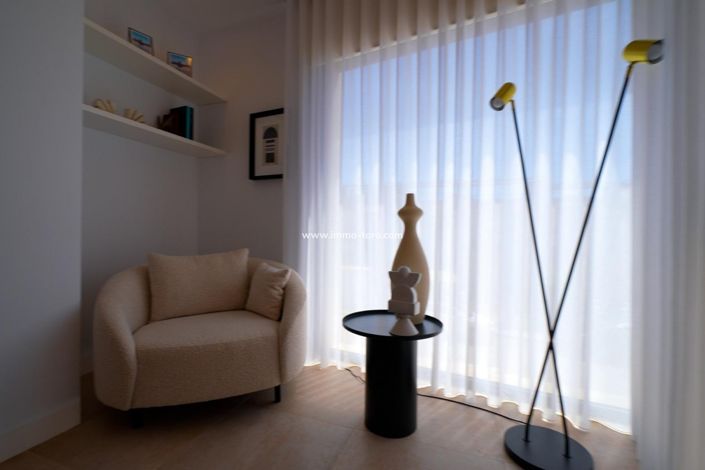 Image No.17-3 Bed Villa for sale