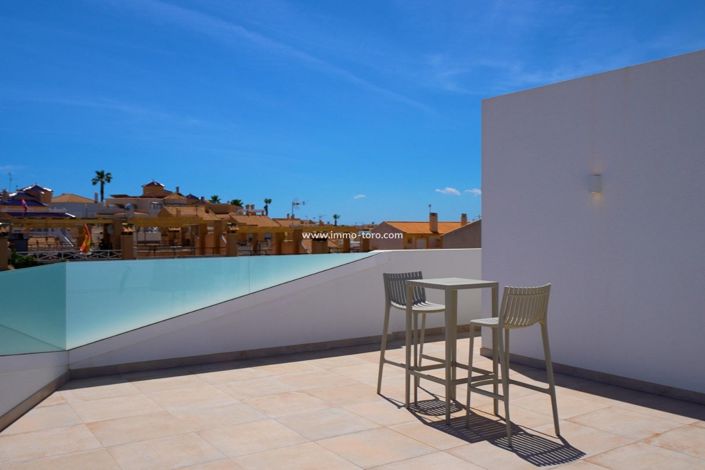 Image No.30-3 Bed Villa for sale