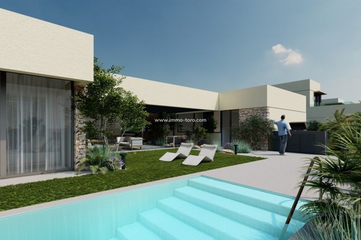 Image No.1-4 Bed Villa for sale