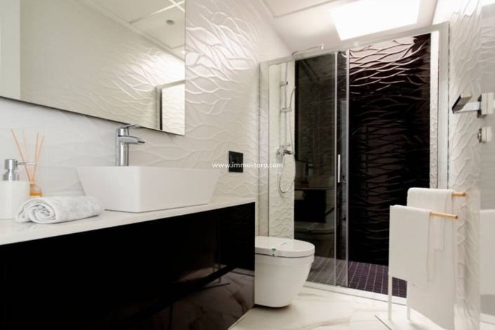 Image No.10-3 Bed Villa for sale