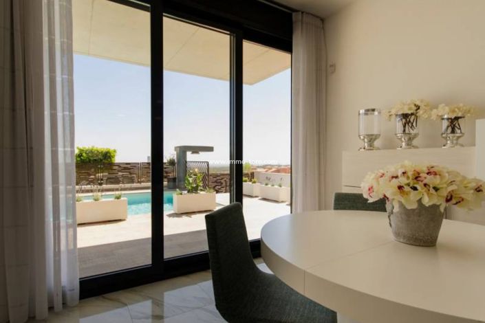 Image No.13-3 Bed Villa for sale