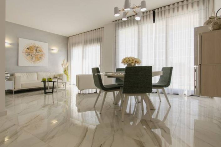 Image No.36-3 Bed Villa for sale