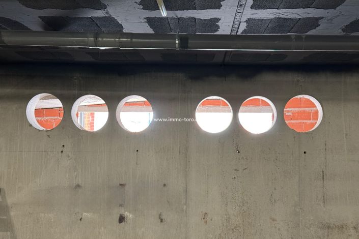 Image No.19-2 Bed Property for sale