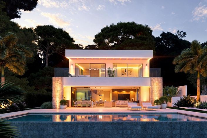 Image No.1-4 Bed Villa for sale