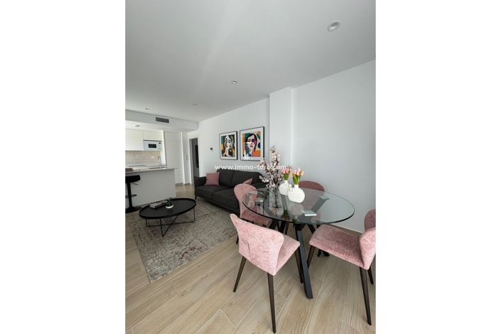 Image No.19-2 Bed Property for sale