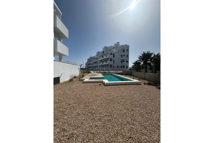 Image No.25-2 Bed Property for sale