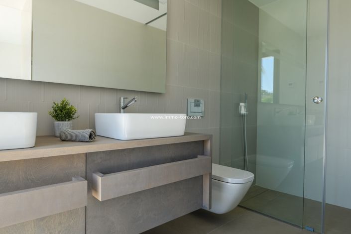 Image No.25-3 Bed Villa for sale