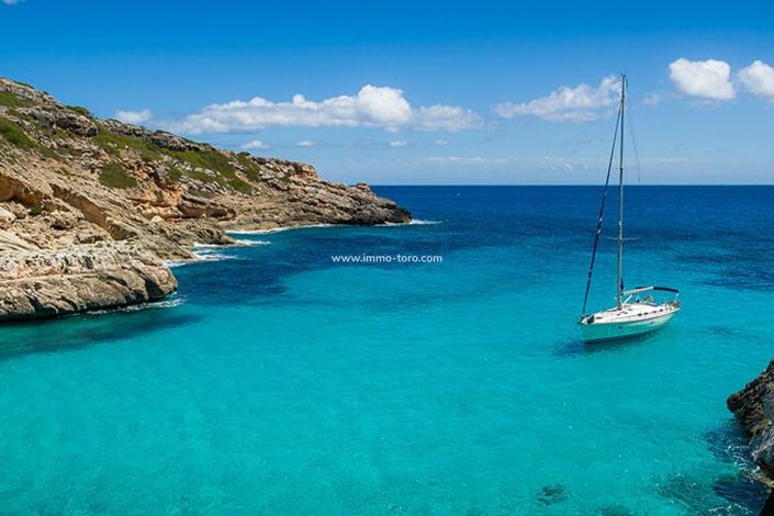 Image No.18-3 Bed Villa for sale