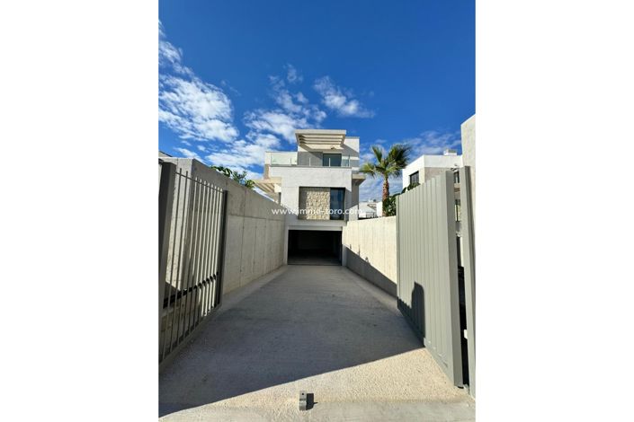 Image No.50-2 Bed Villa for sale