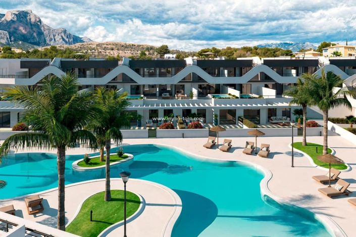 Image No.9-2 Bed Property for sale