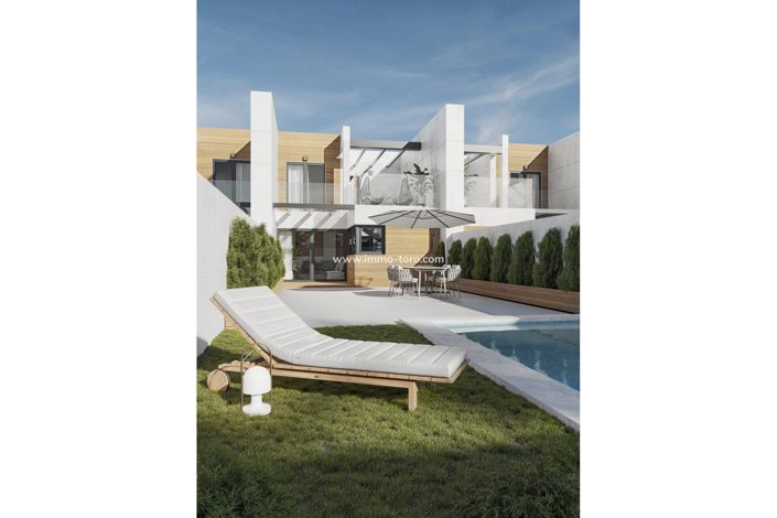 Image No.4-3 Bed Property for sale