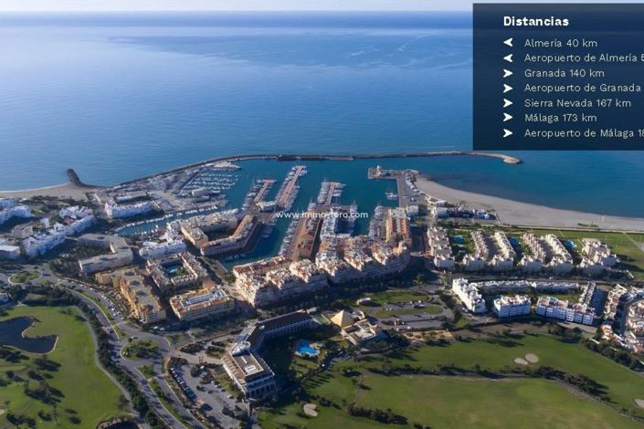 Image No.16-Propriété de 4 chambres à vendre à Almerimar