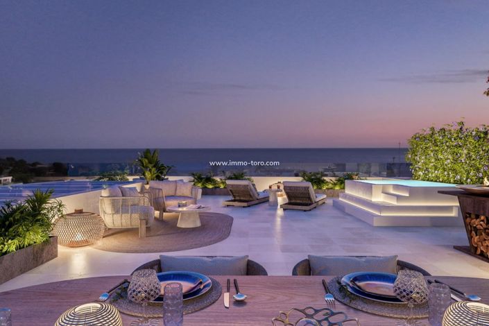 Image No.8-3 Bed Property for sale