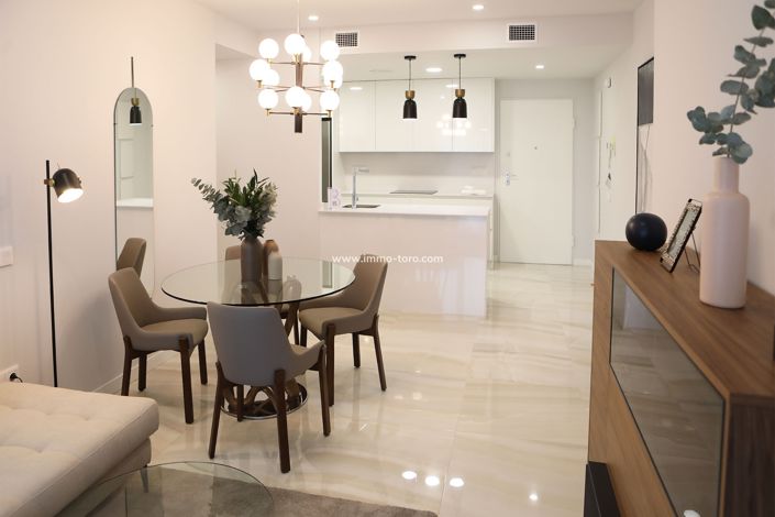 Image No.28-2 Bed Property for sale