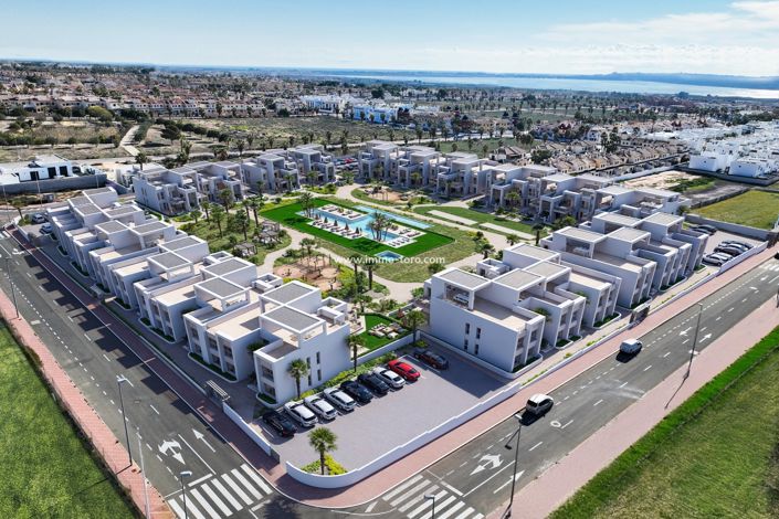 Image No.12-2 Bed Property for sale