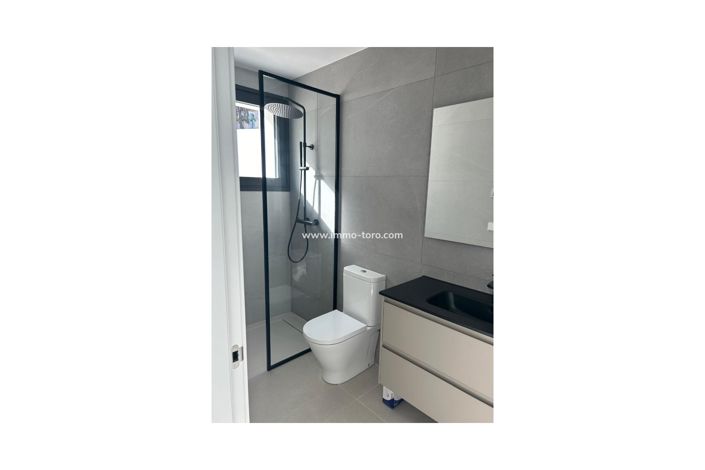 Image No.10-4 Bed Villa for sale