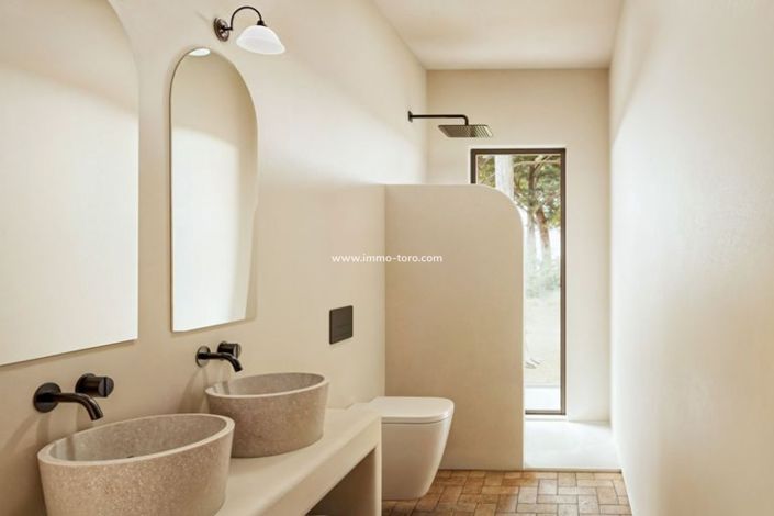 Image No.10-4 Bed Villa for sale