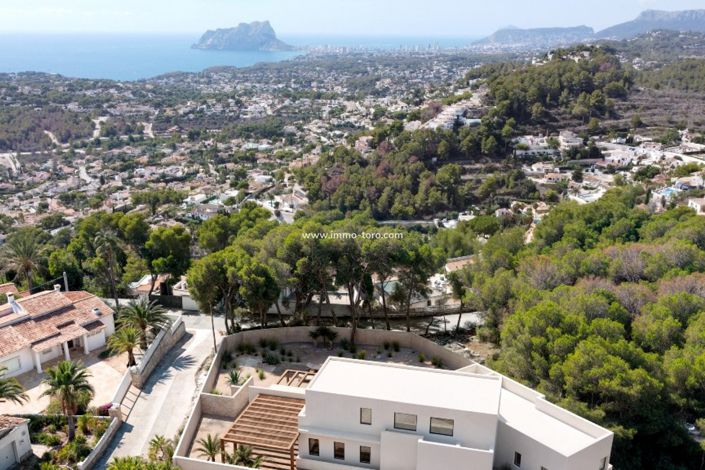 Image No.15-4 Bed Villa for sale