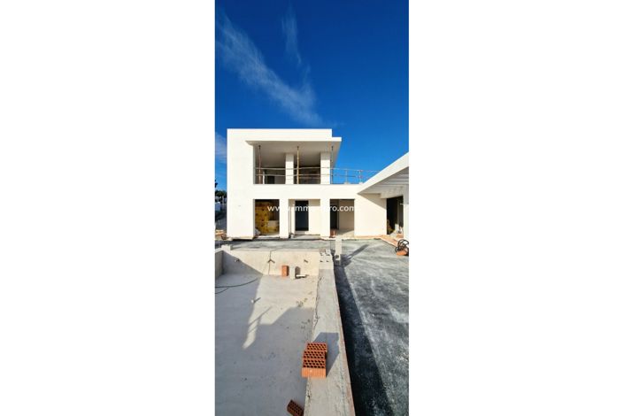 Image No.2-3 Bed Villa for sale