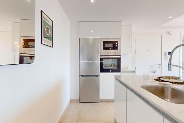 Image No.13-3 Bed Apartment for sale