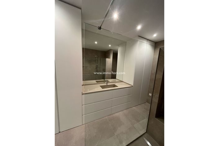 Image No.8-3 Bed Villa for sale