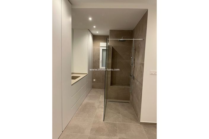 Image No.9-3 Bed Villa for sale