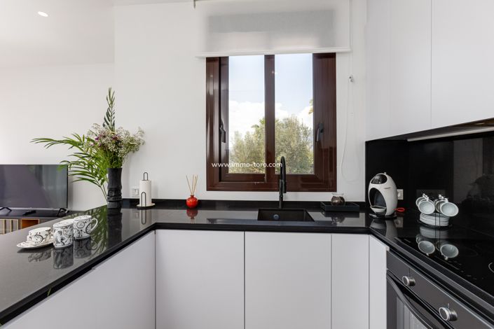 Image No.13-3 Bed Villa for sale