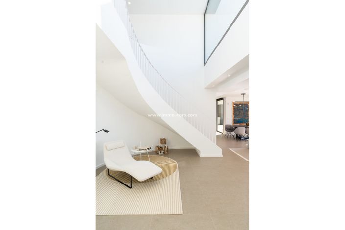 Image No.25-3 Bed Villa for sale