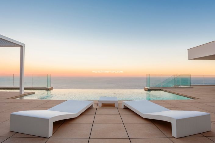 Image No.7-3 Bed Villa for sale