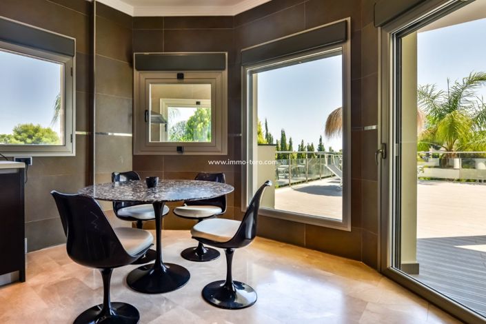 Image No.16-5 Bed Villa for sale