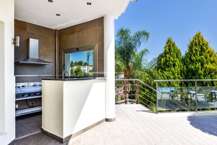 Image No.36-5 Bed Villa for sale