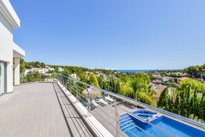 Image No.44-5 Bed Villa for sale