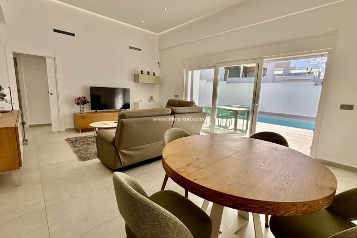 Image No.14-3 Bed Villa for sale