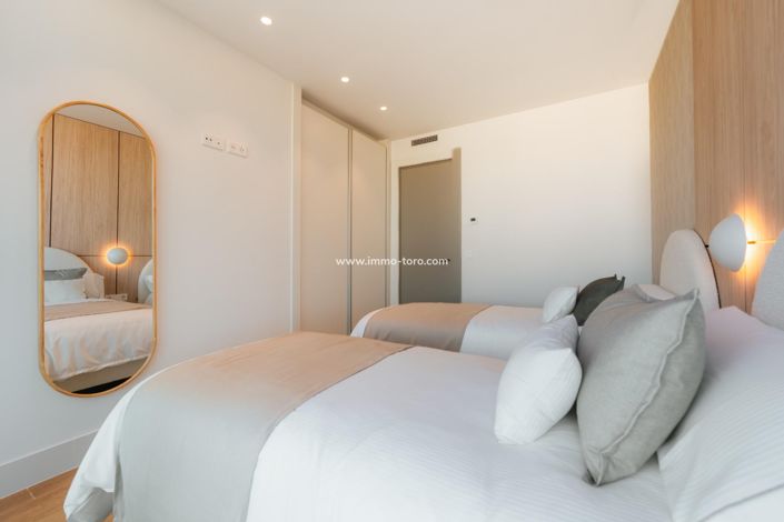 Image No.12-2 Bed Apartment for sale